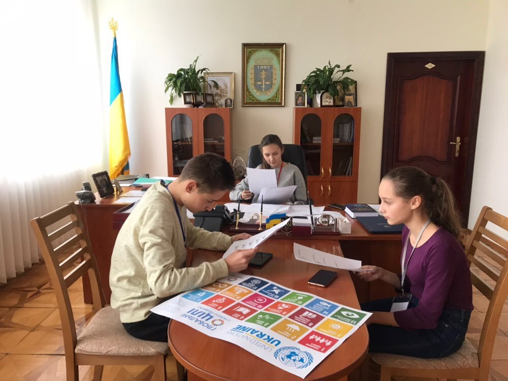 На юридичному факультеті ТНЕУ відбувся День учнівського самоврядування «OPEN SPACE»