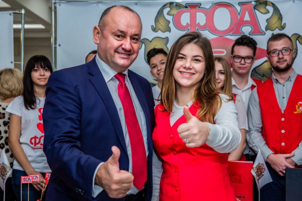 Студенти та викладачі ТНЕУ поспілкувалися з старшокласниками під час «TNEU Education EXPO 2019»