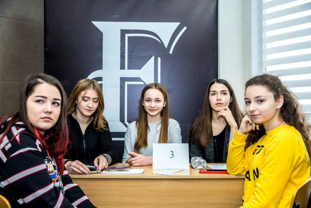 «School&College Battle» на факультеті фінансів ТНЕУ