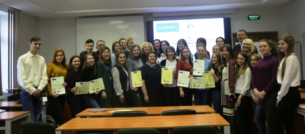 Вітаємо студентку факультету банківського бізнесу з перемогою у IІ етапі Всеукраїнської студентської олімпіади з навчальної дисципліни «Облік у банках»!