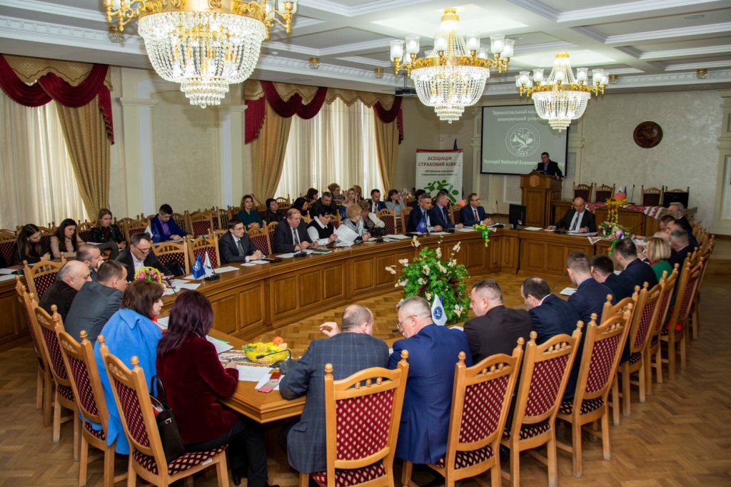 Вітаємо з науковими досягненнями!