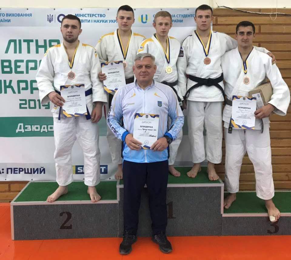 Вітаємо спортсменів ТНЕУ!