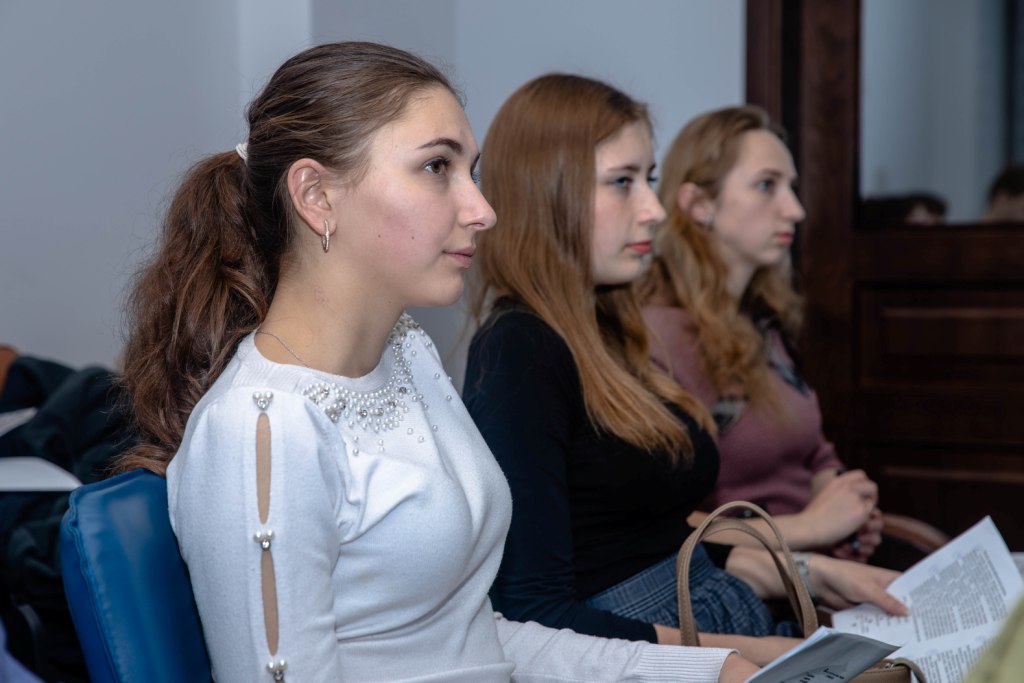 Відбувся науковий семінар «Напрями активізації ринку капіталів крізь призму проблем економічного розвитку україни»