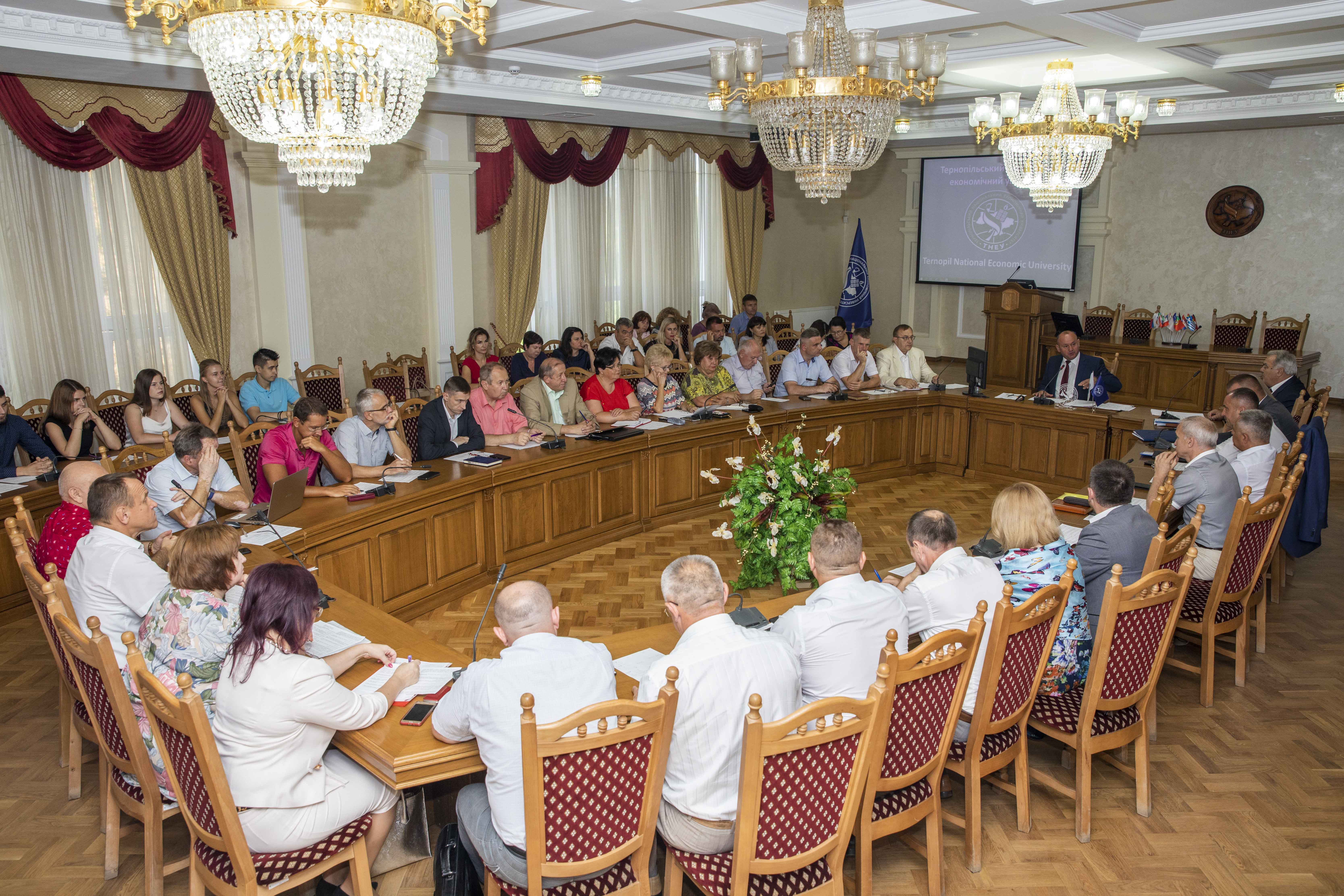 Відбулося засідання вченої ради ТНЕУ