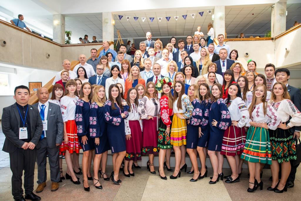 У ТНЕУ стартував Перший міжнародний тиждень!