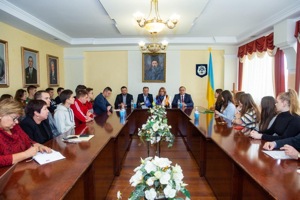 «Україна – ЄС: нові реалії співпраці»