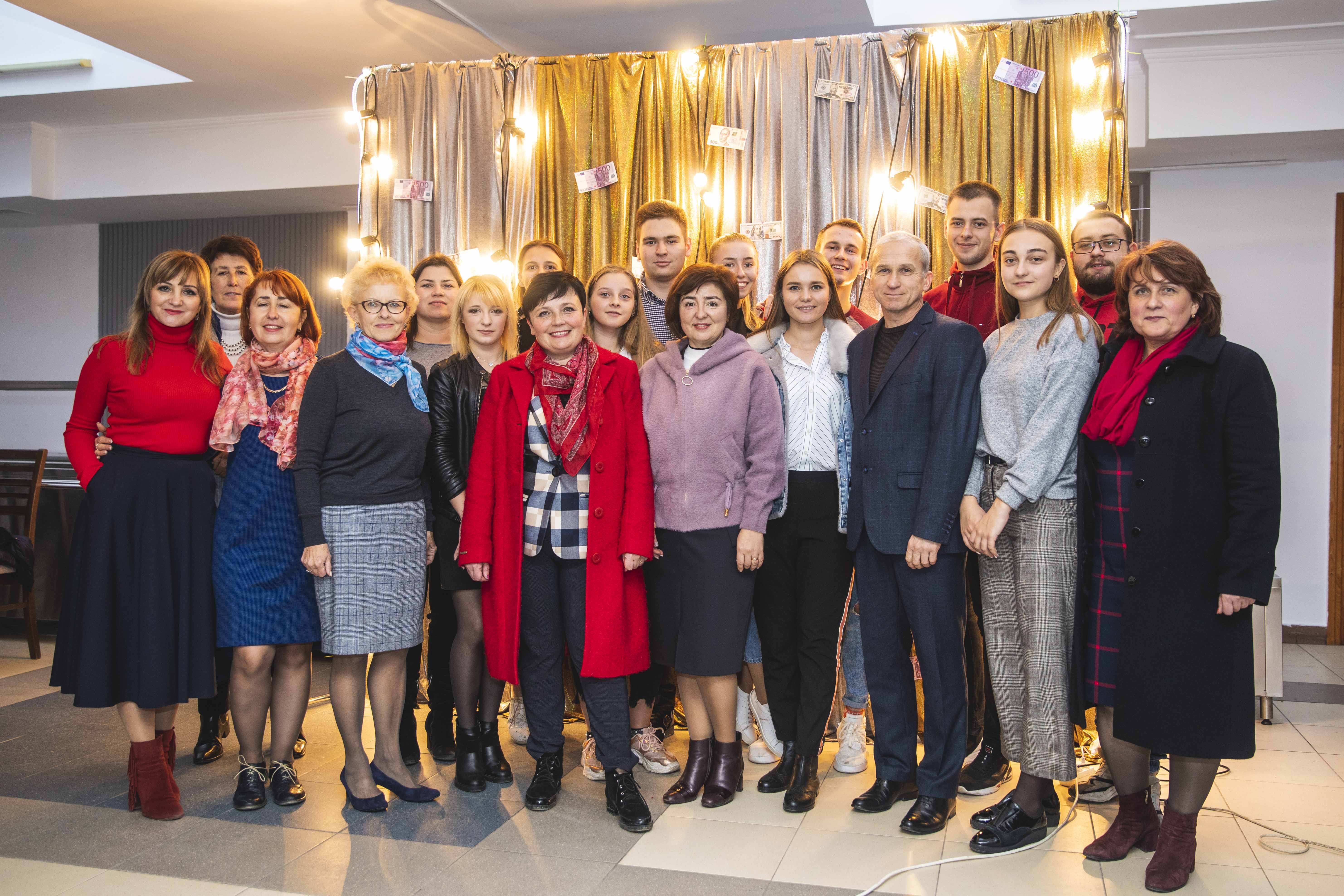 «Фінансам співаємо романси!»