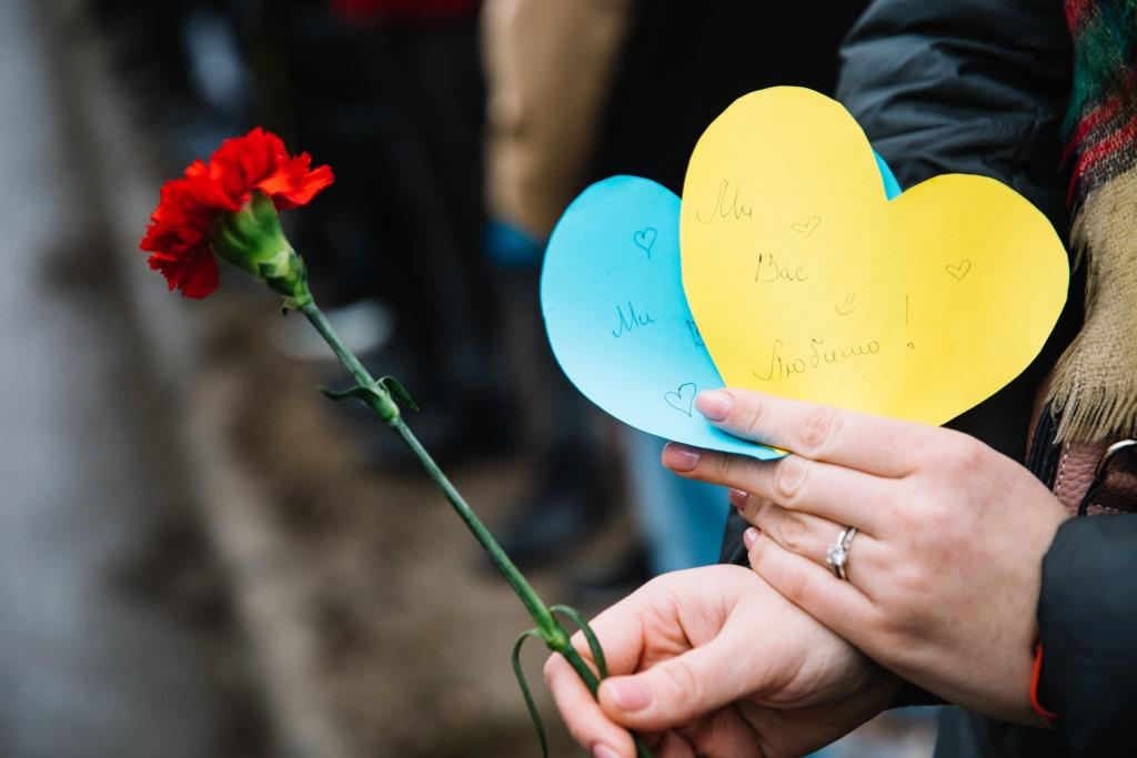 Студенти ТНЕУ вітали тернопільських військових, які повернулися додому!