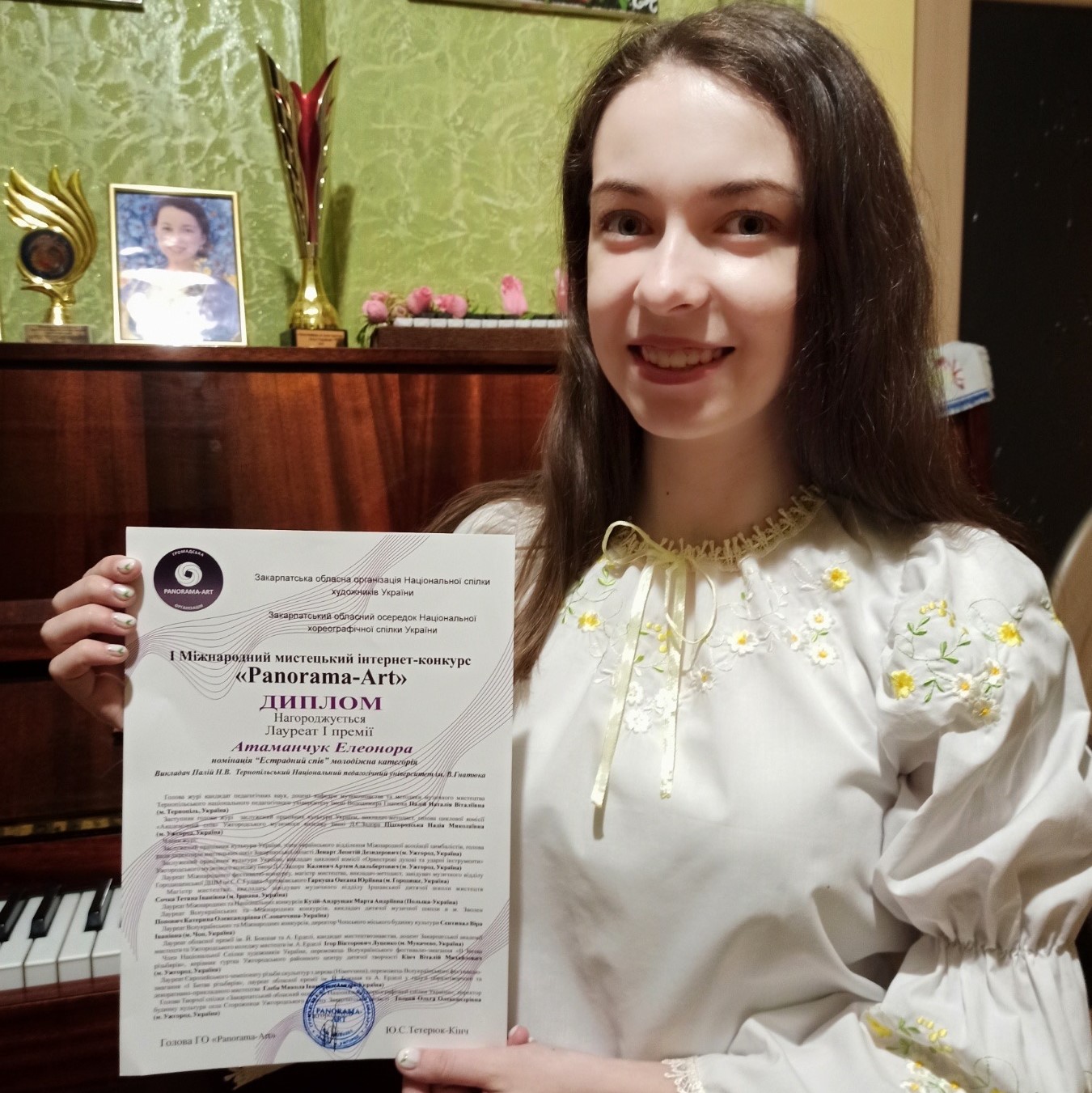 Студентка ТНЕУ – переможниця творчих онлайн-конкурсів!