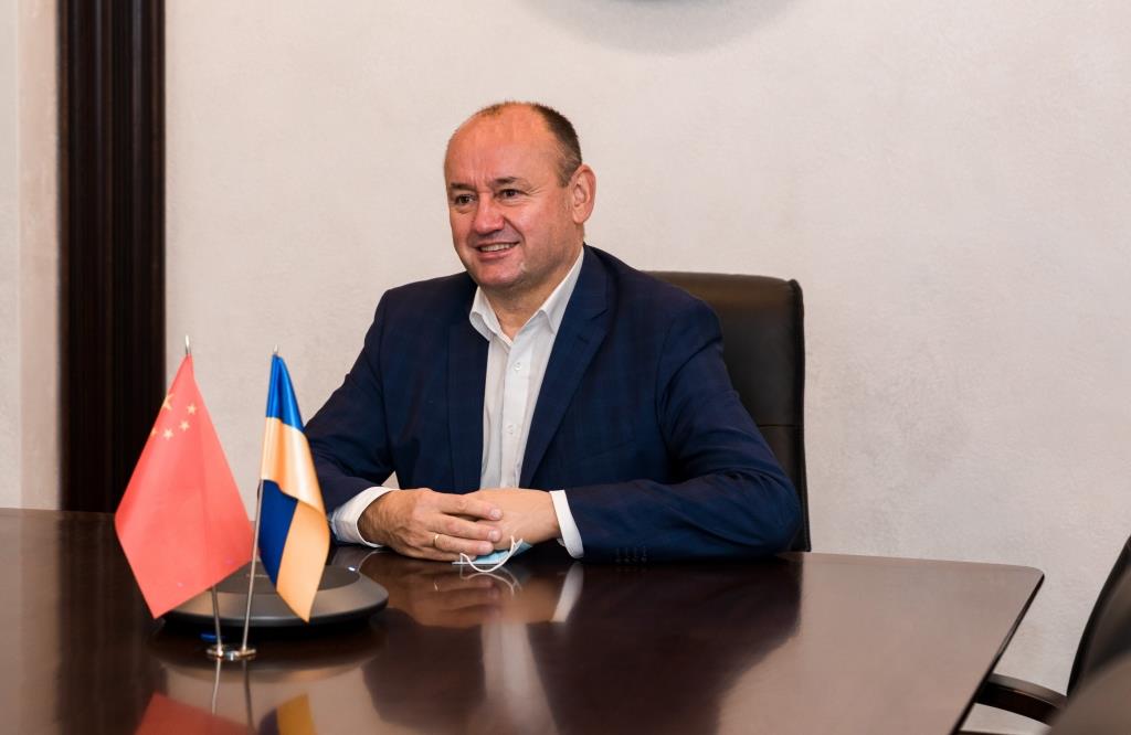 Вперше в Україні – у ЗУНУ відкрили мовні онлайн-курси для студентів з Китаю