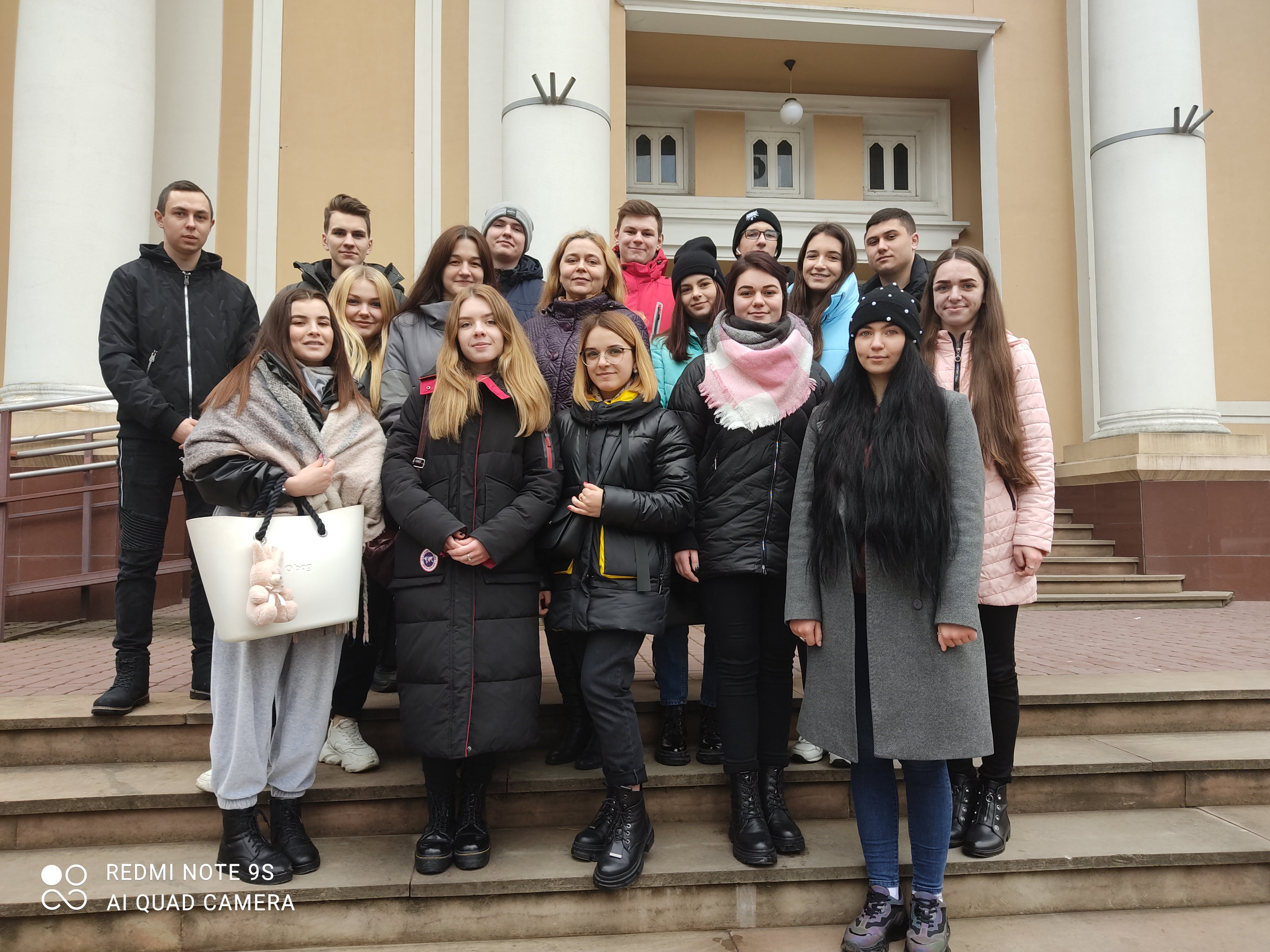 Студенти Західноукраїнського національного університету відвідали фотовиставку «Антиейджизм»