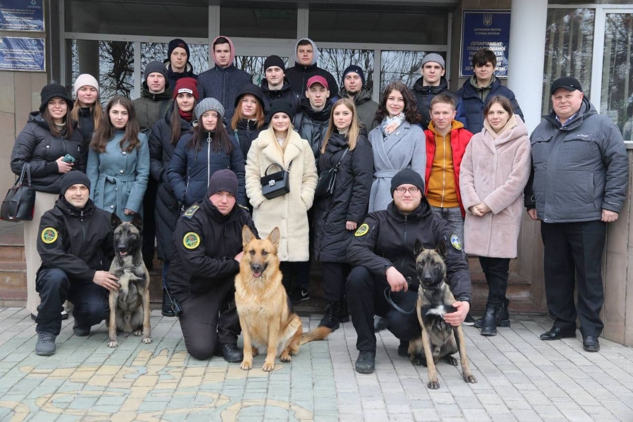Практична підготовка студентів-митників