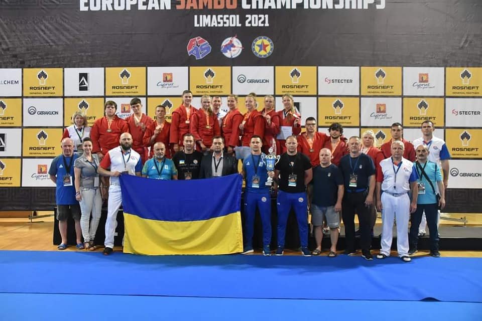 Студенти класичного університету Тернополя - призери чемпіонату Європи серед юніорів і юніорок з спортивного самбо!