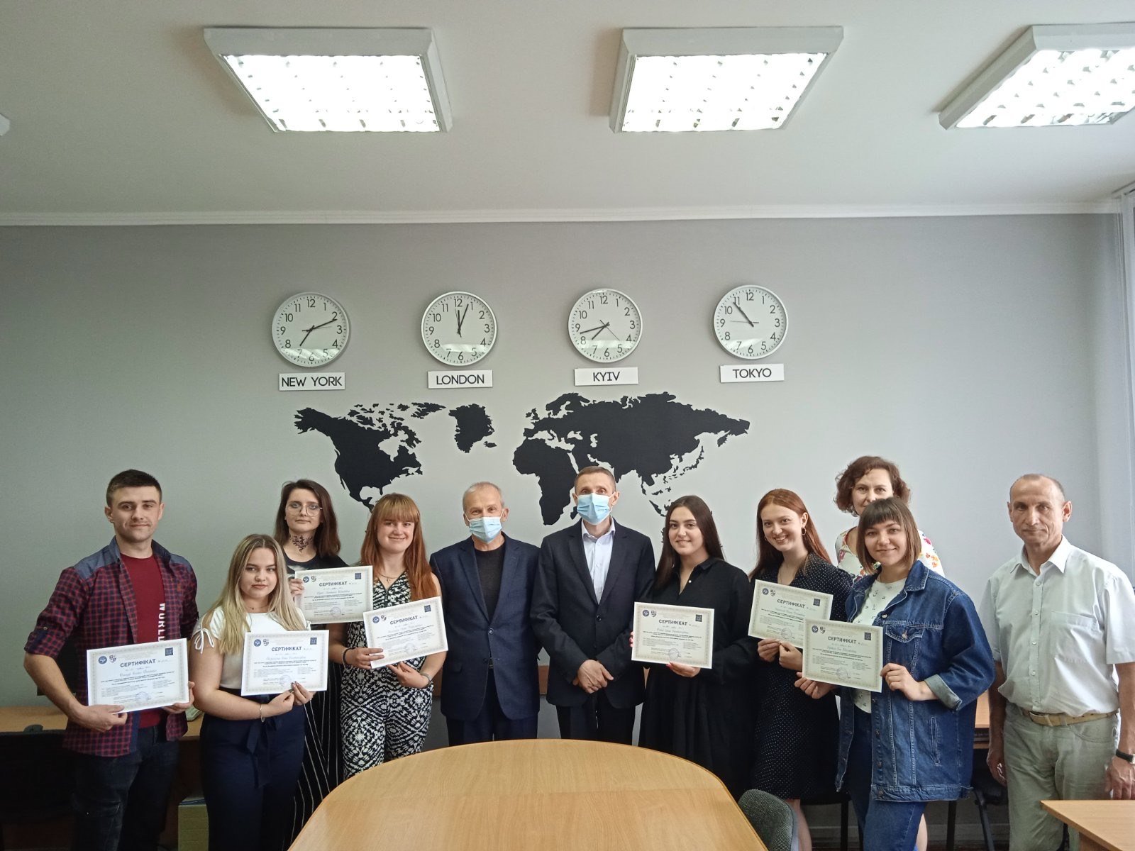 Практичне заняття у "Імітаційному банку"