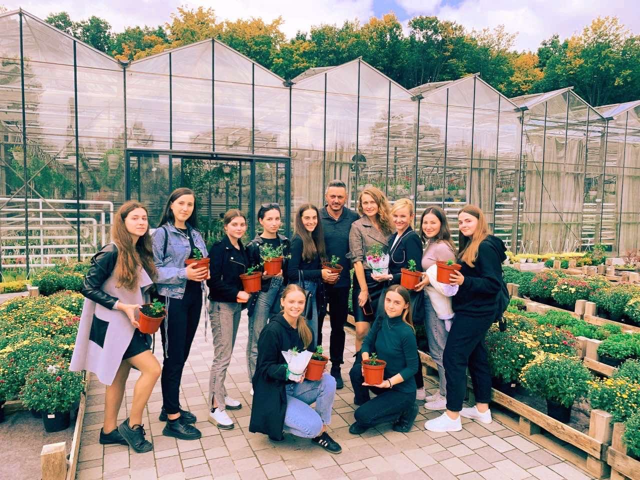 Студенти вишу спілкувалися із засновницею квіткового маркету