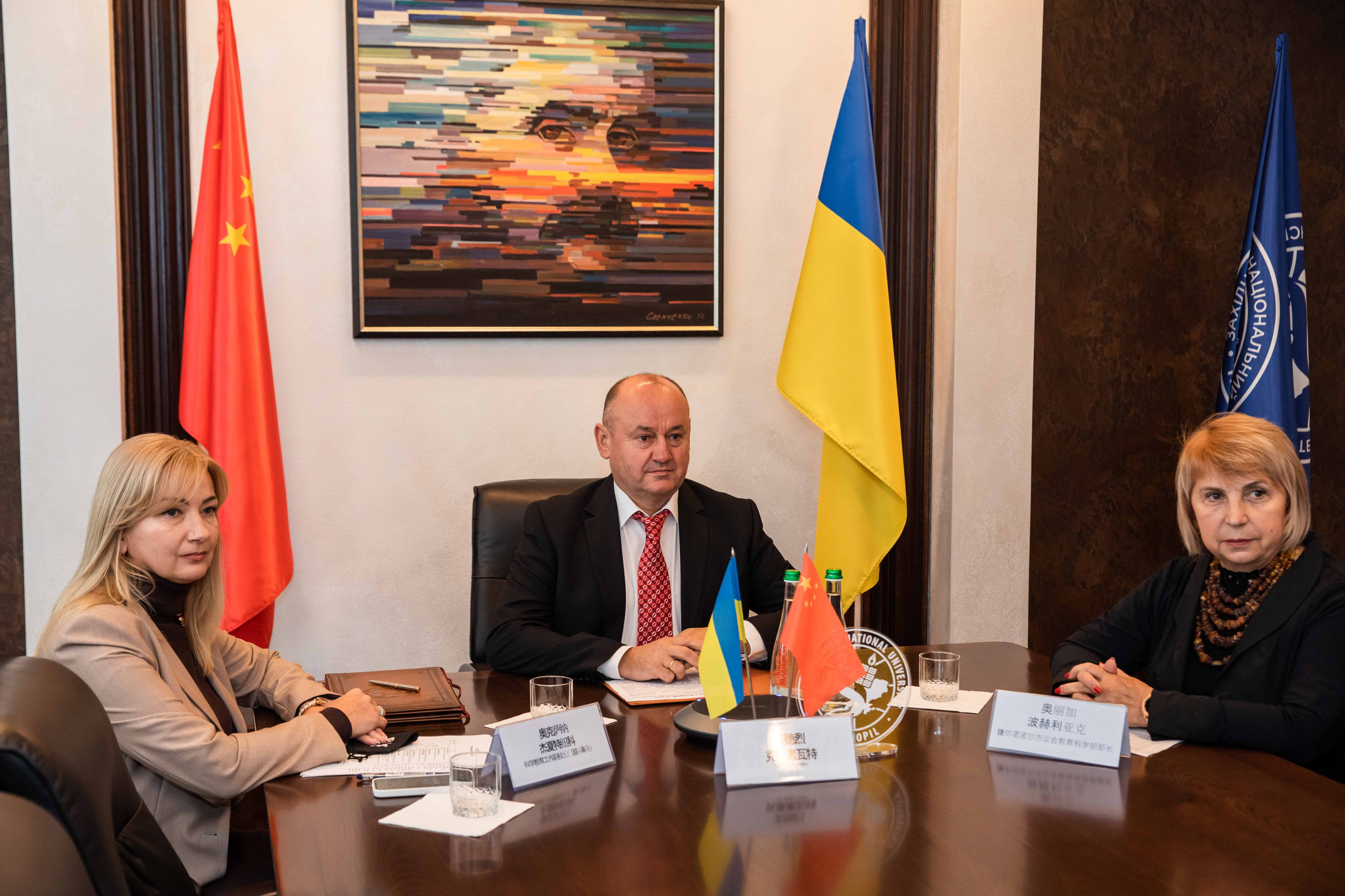 Відкриття Китайсько-українського центру підготовки магістрів