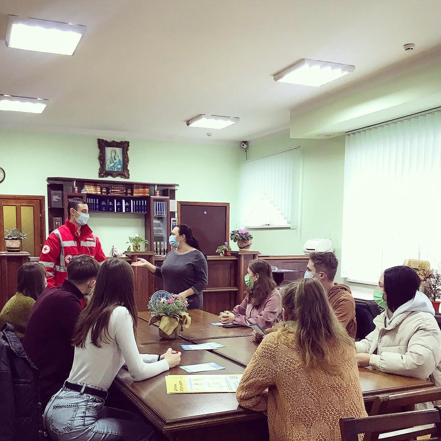 Майстер-клас із надання першої допомоги постраждалим