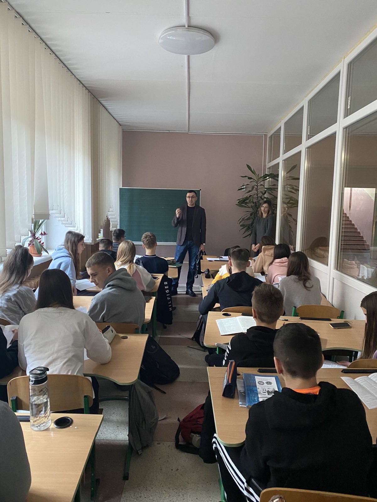 Приймальна комісія ВСП «ФКЕПІТ» поспілкувалася із учнями ТЗОШ №24