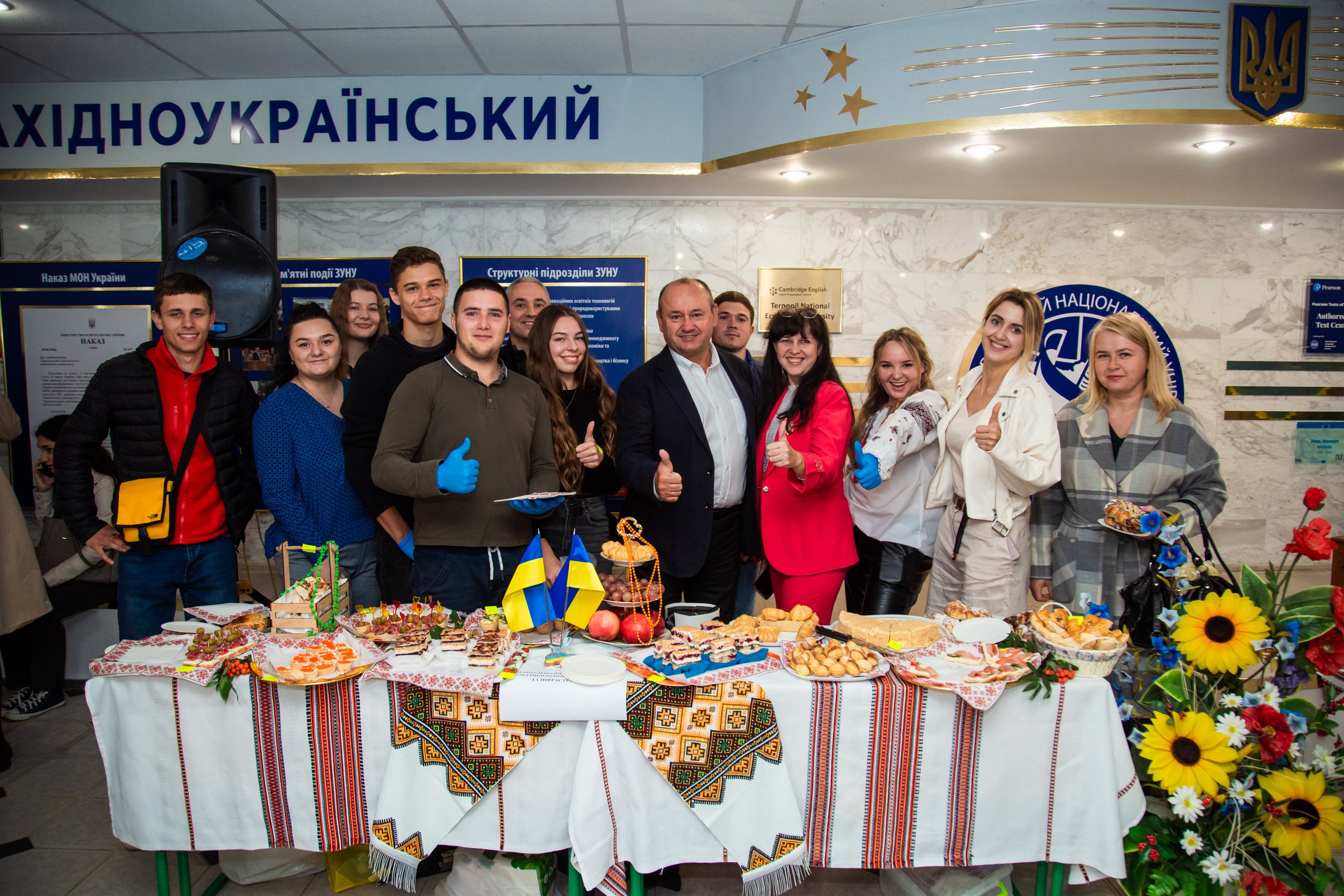 Благодійний ярмарок «Разом до перемоги!»