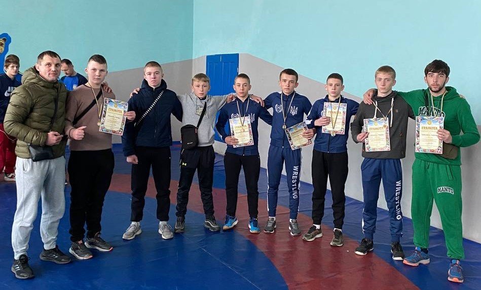Студент ЗУНУ – переможець чемпіонату з вільної боротьби серед юніорів