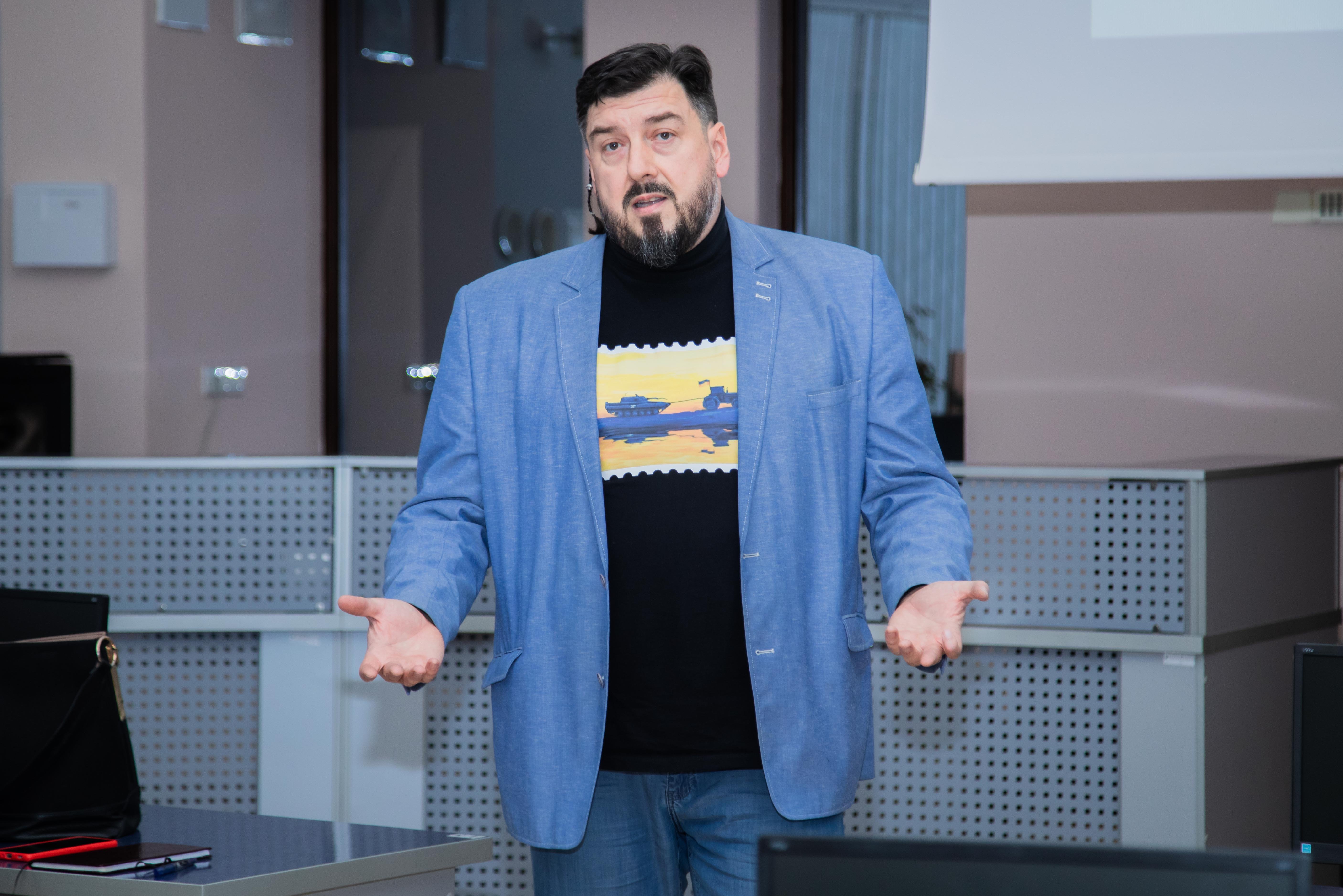 Перша зустріч із Іллею Новіковим у межах циклу майстер-класів «Орієнтири для себе та бізнесу під час турбулентності»