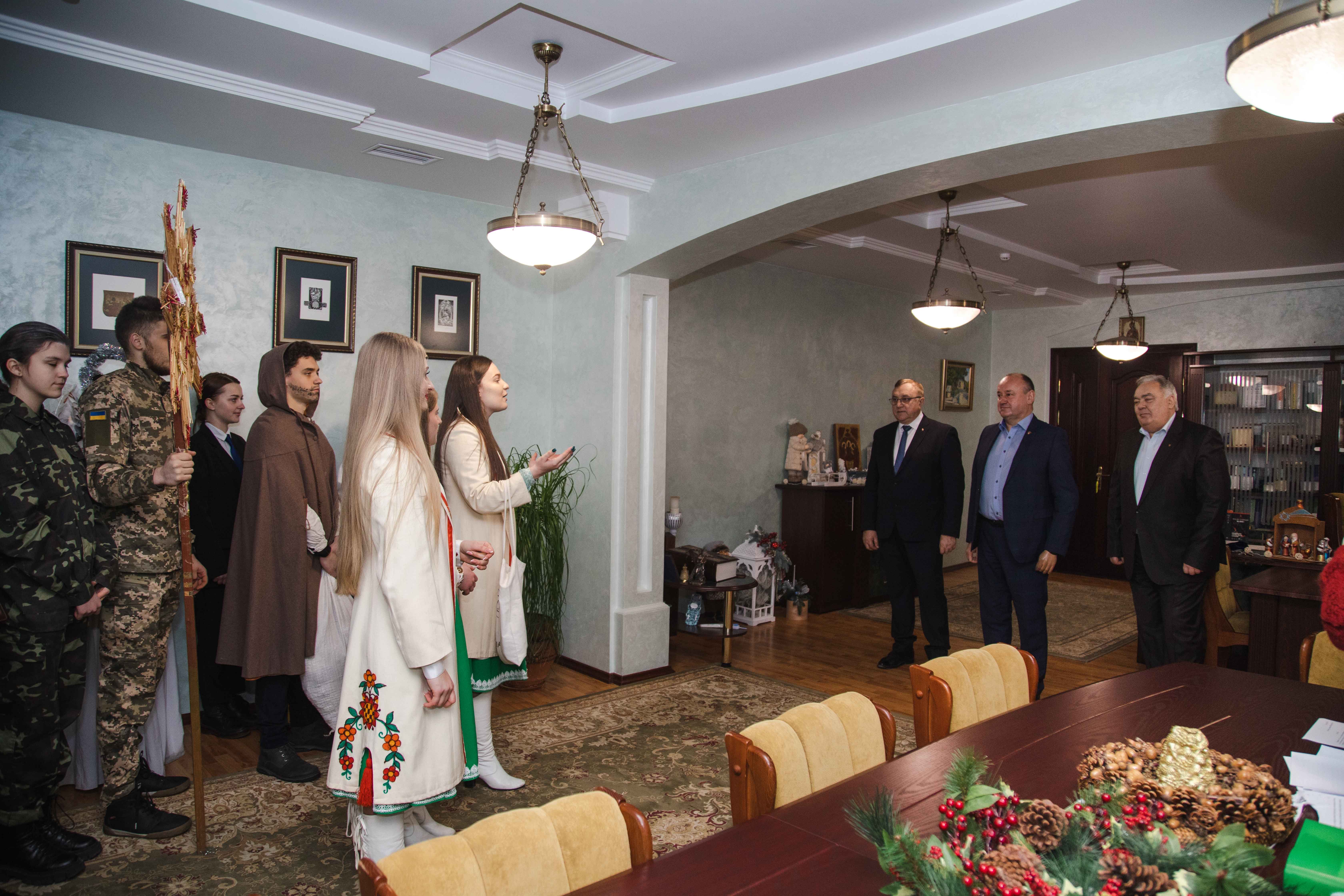 Різдвяний вертеп студентів юридичного факультету ЗУНУ!