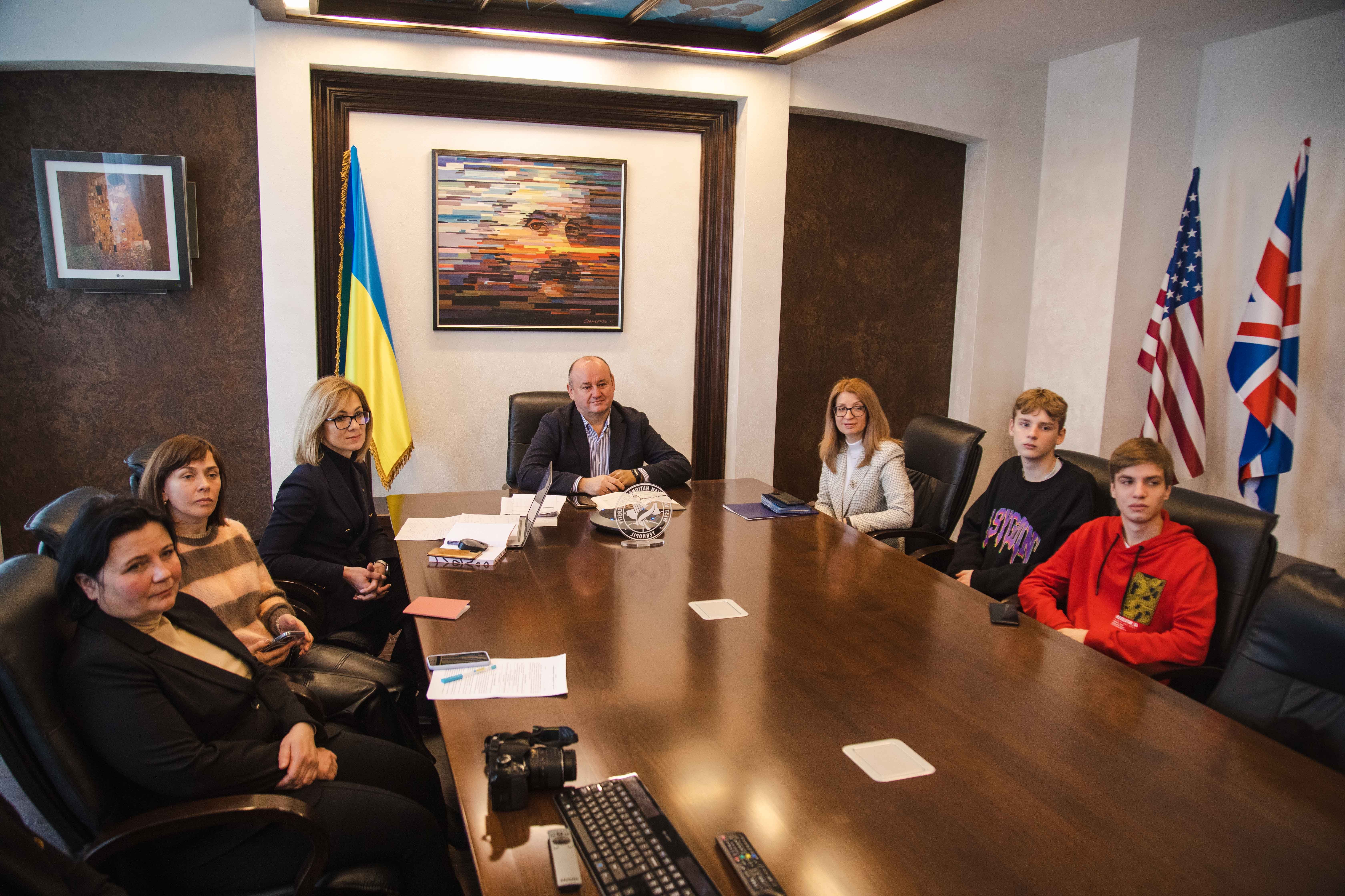 У ЗУНУ триває практико-орієнтований освітній проєкт «Студії публічної дипломатії»