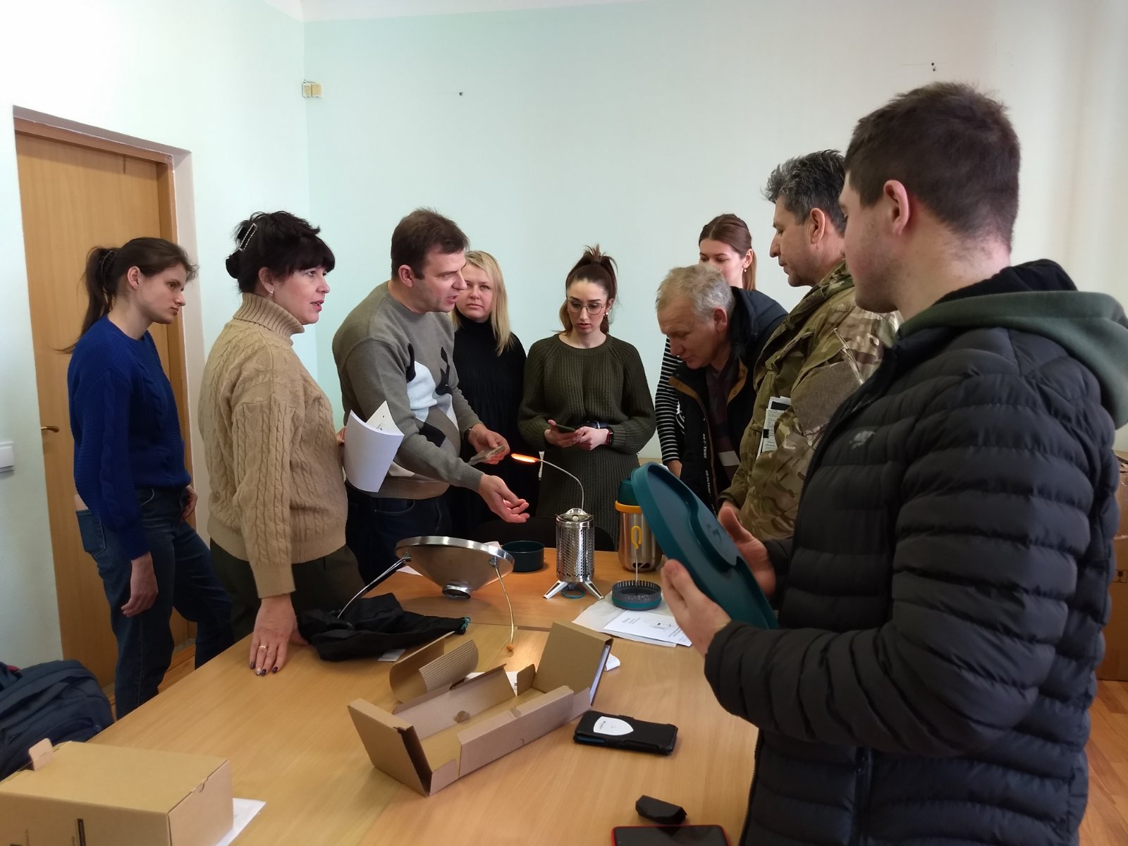 Кафедра агробіотехнологій ННІІПІ отримала енергетичний засіб CampStove2