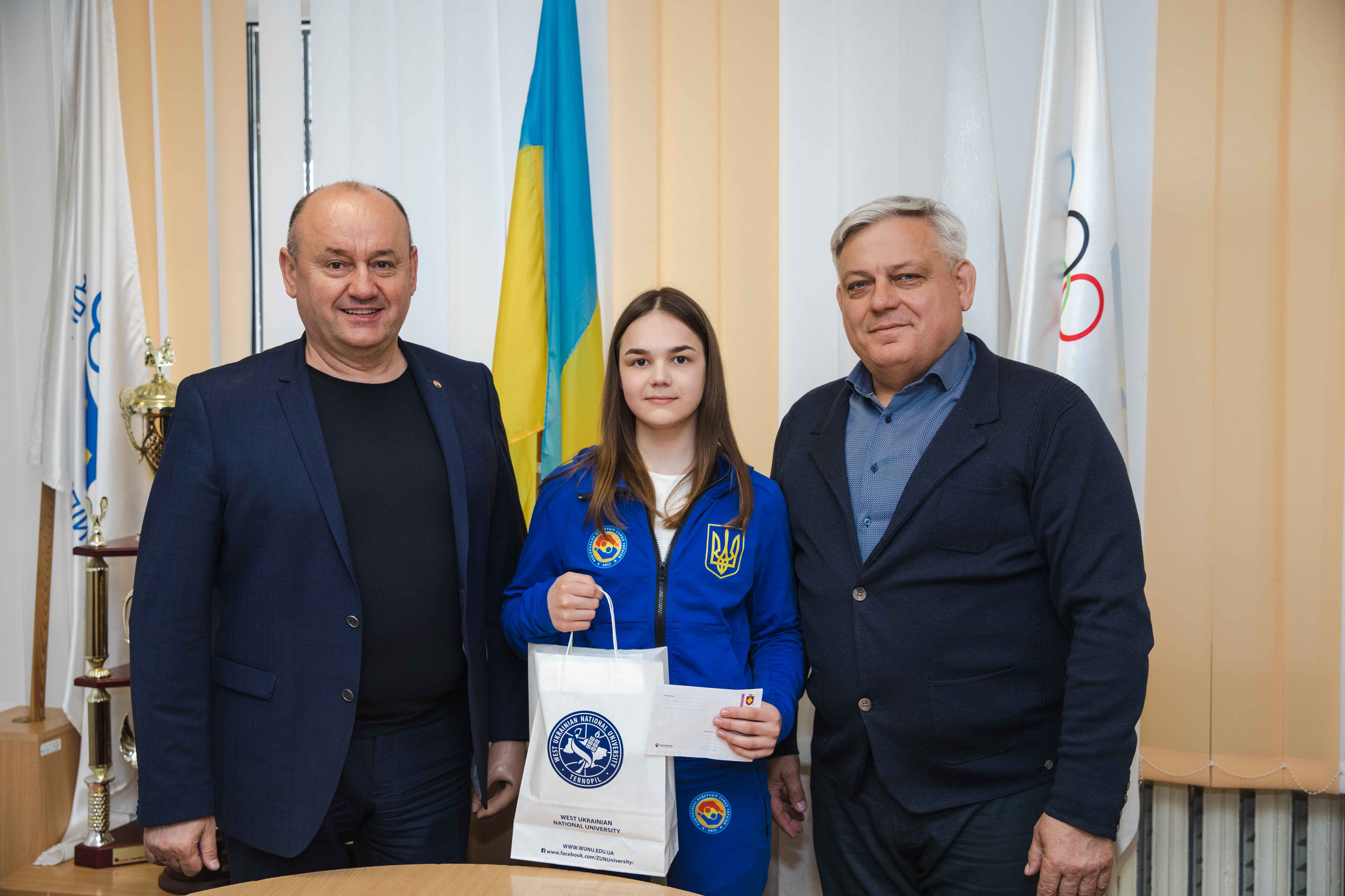 Ректор зустрівся із спортсменами ЗУНУ, які посіли призові місця на міжнародних змаганнях
