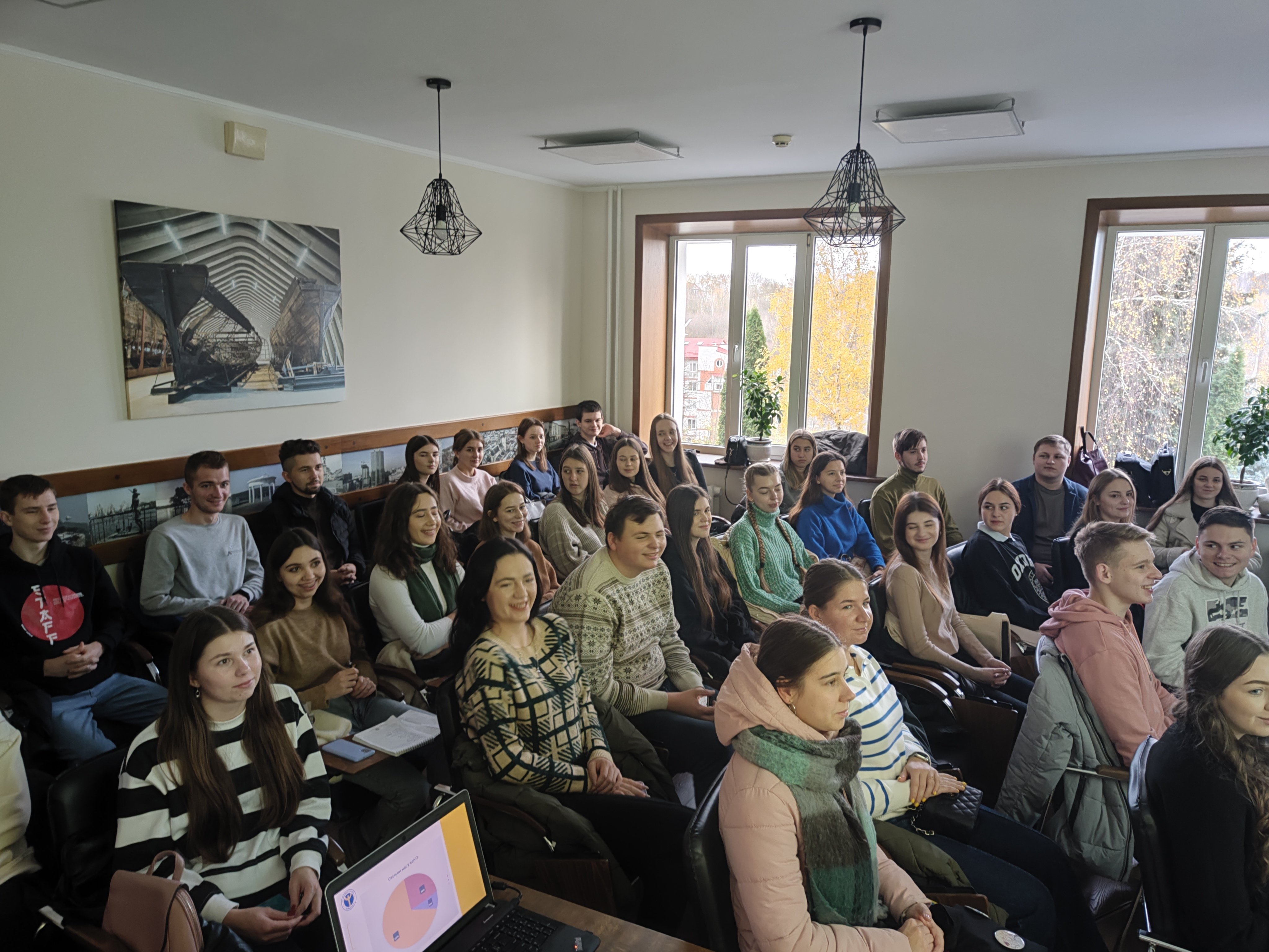 Майстер-клас «Як скласти професійне резюме та пройти співбесіду з HR»