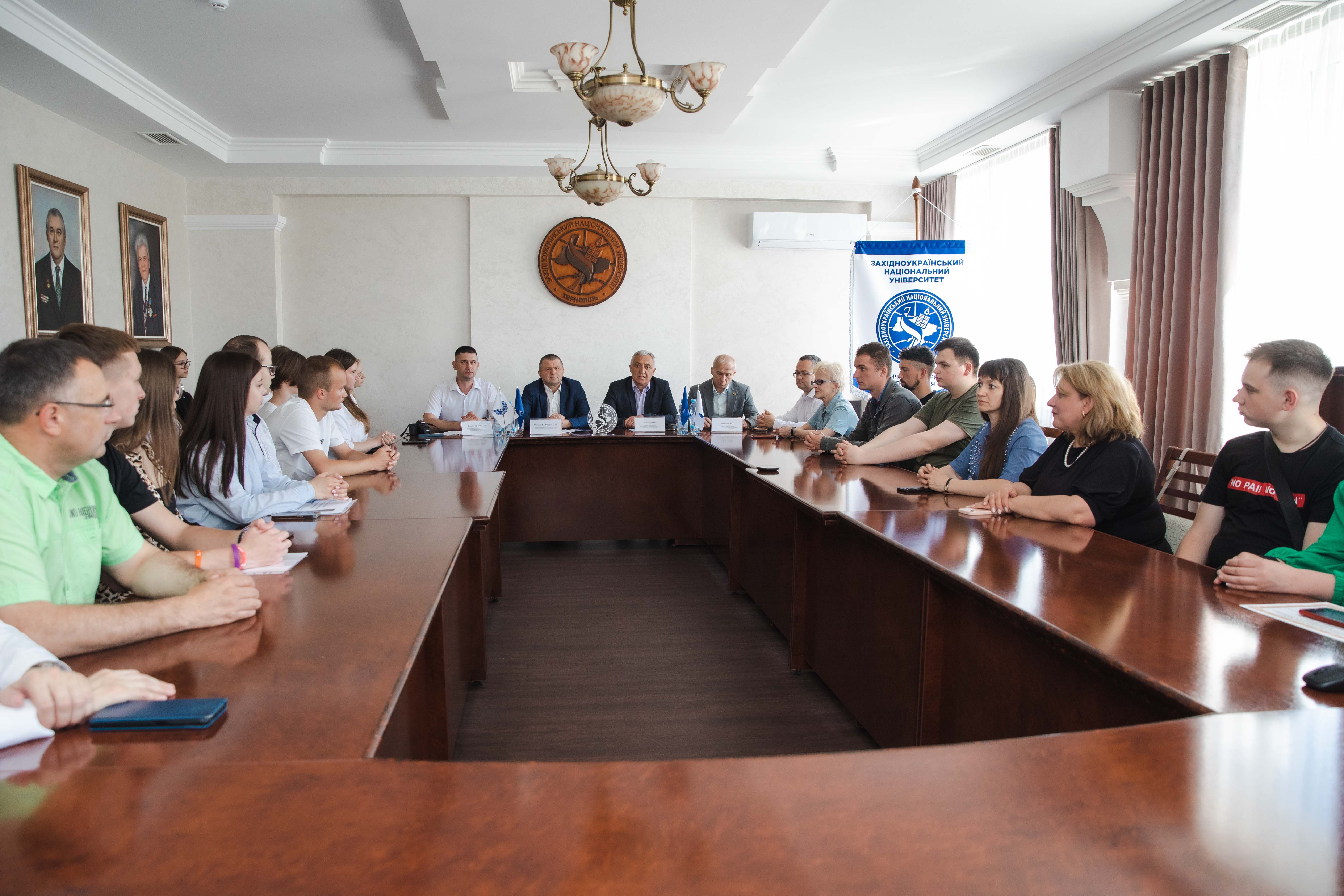 Всеукраїнська науково-практична конференція студентів та молодих вчених «Фіскальна політика України в умовах євроінтеграційних процесів»