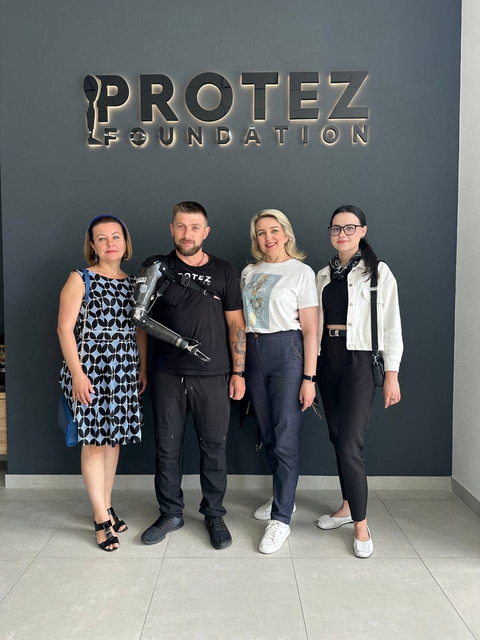 Подаруємо надію разом!