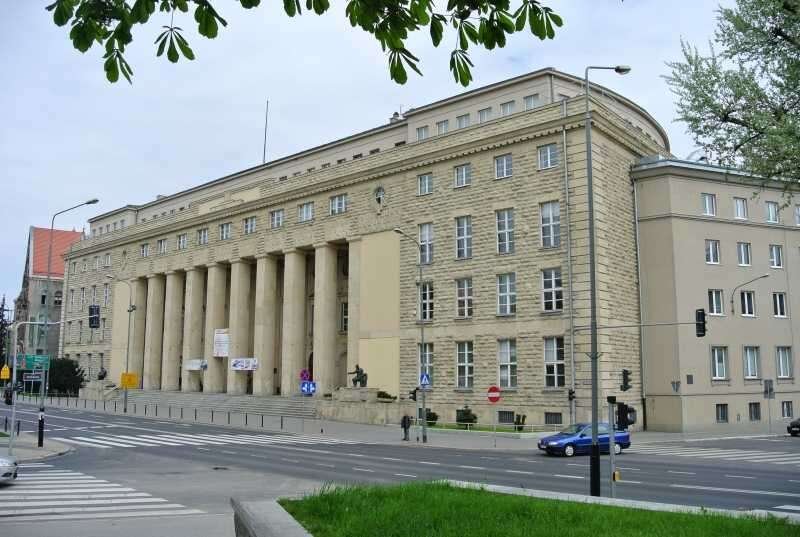Конкурс з відбору студентів на семестрове навчання у Познанський університет економіки та бізнесу