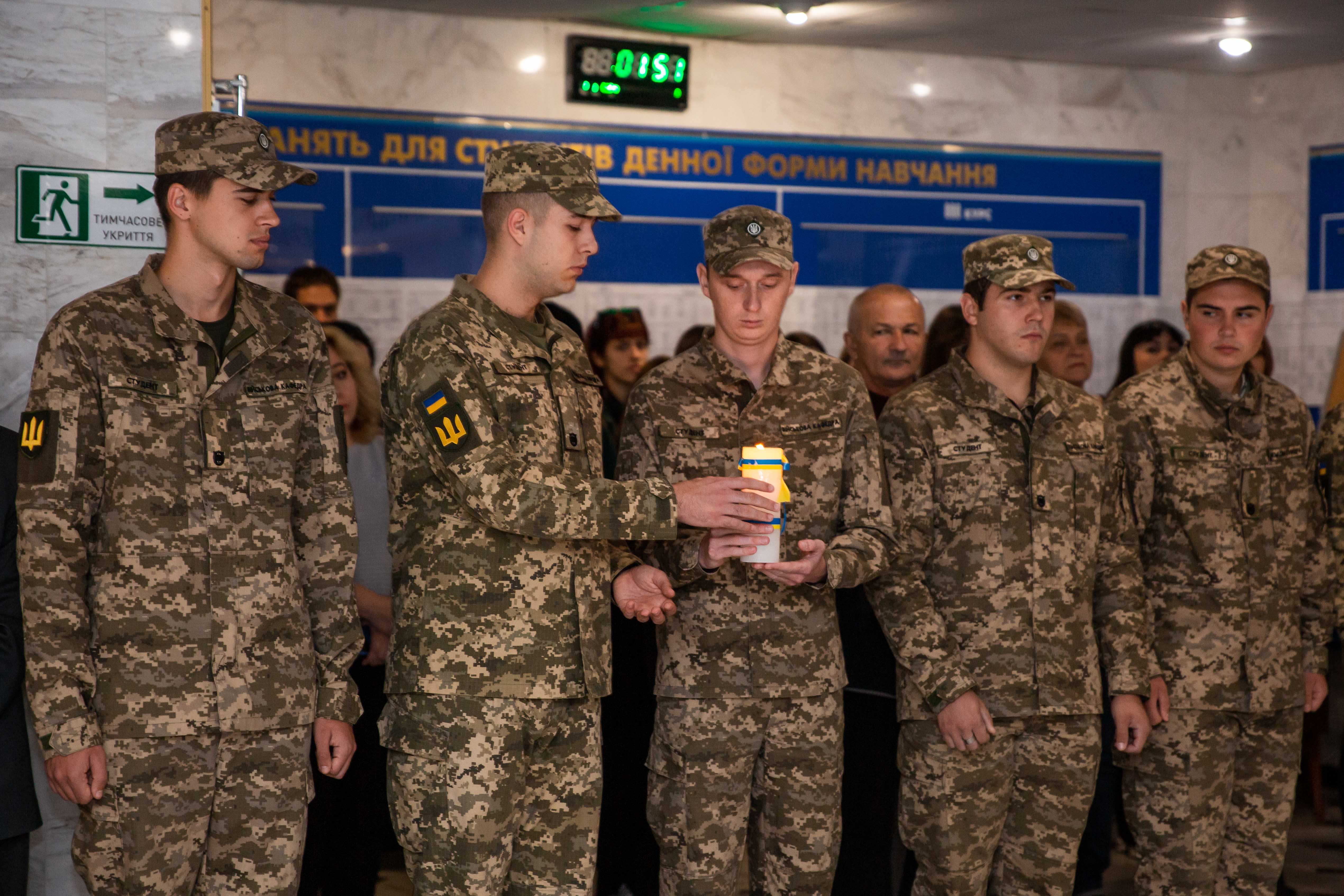 Загальнонаціональна хвилина мовчання у ЗУНУ