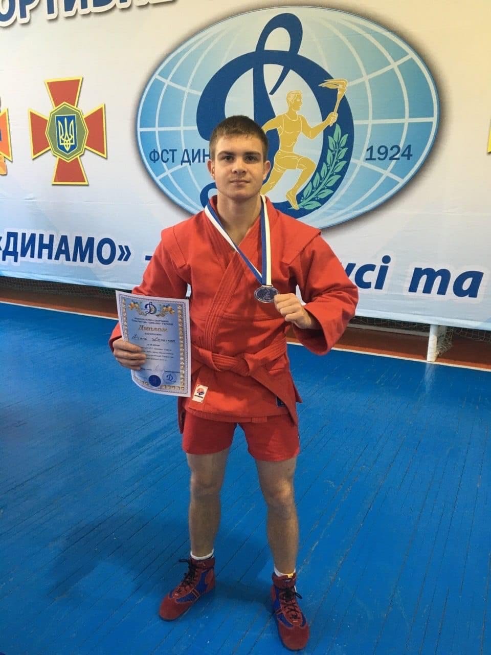 Срібло на Чемпіонаті ФСТ «Динамо» України з боротьби самбо