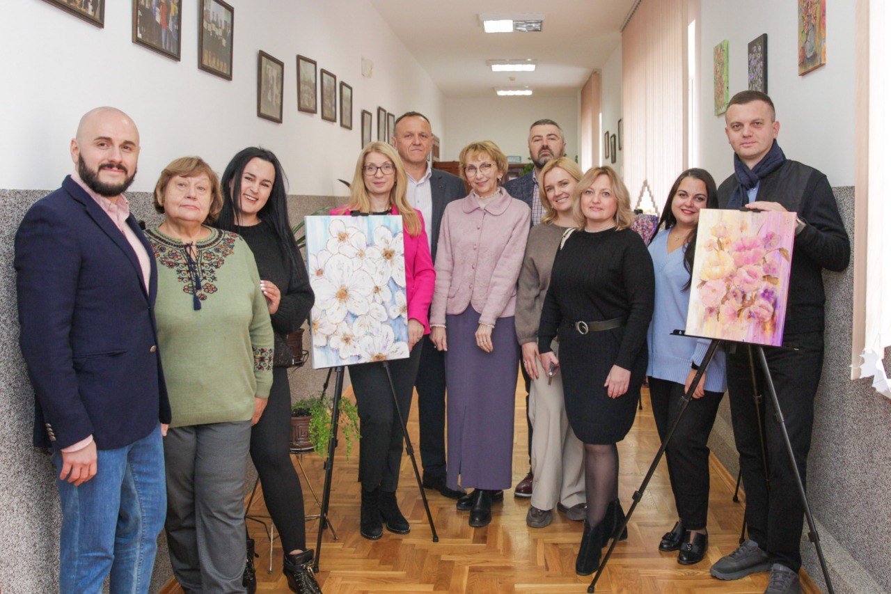 Мистецька виставка «Симфонія емоцій»