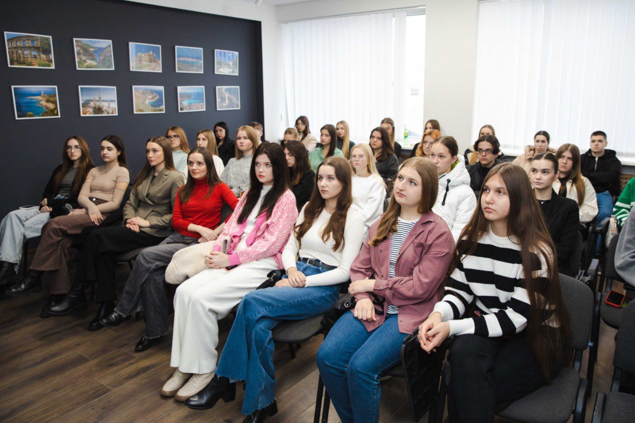 Відбулася зустріч із керівницею програм Фонду родини Богдана Гаврилишина Анастасією Шимчук