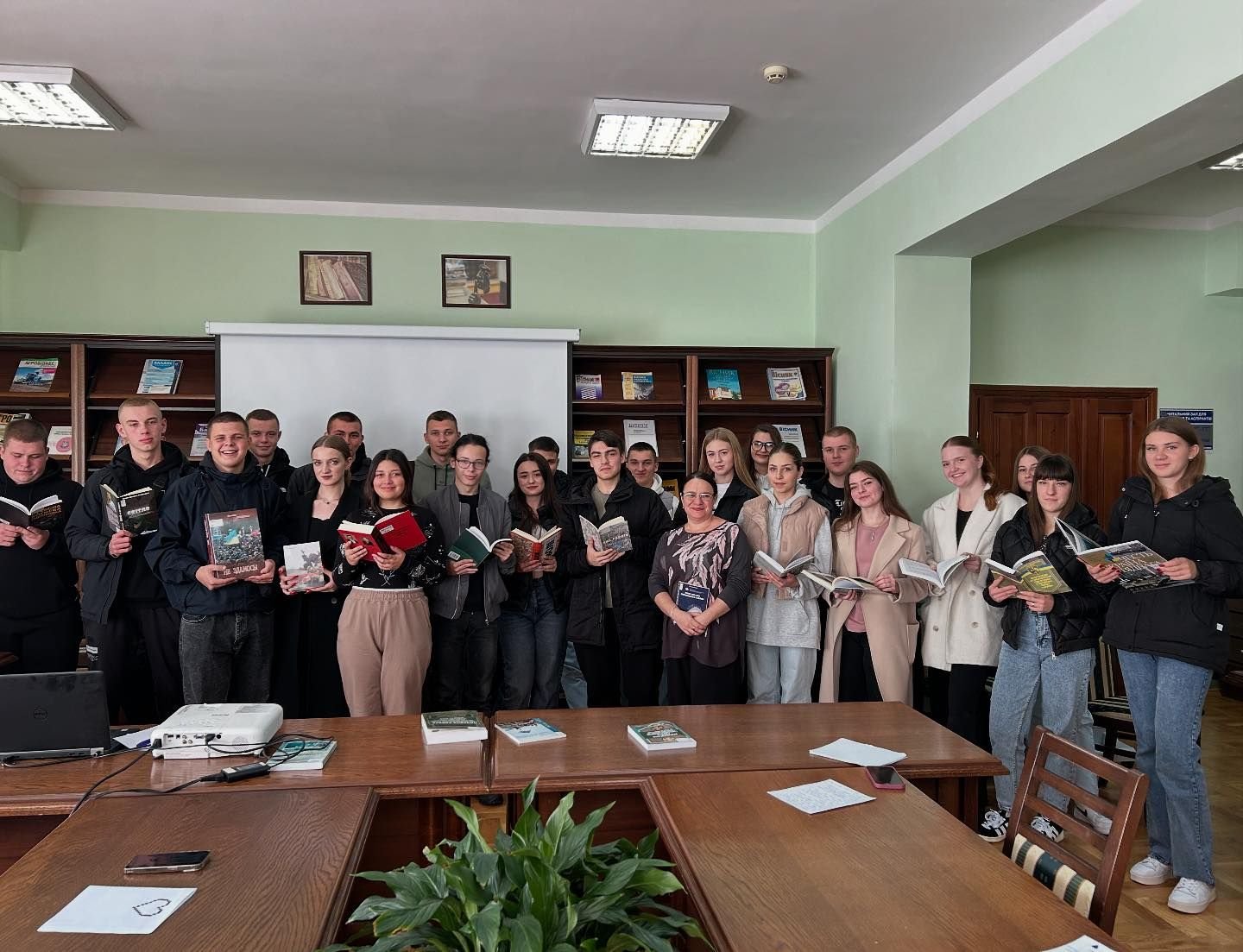 Інформаційна година «Значення патріотизму для України й кожного українця під час війни».