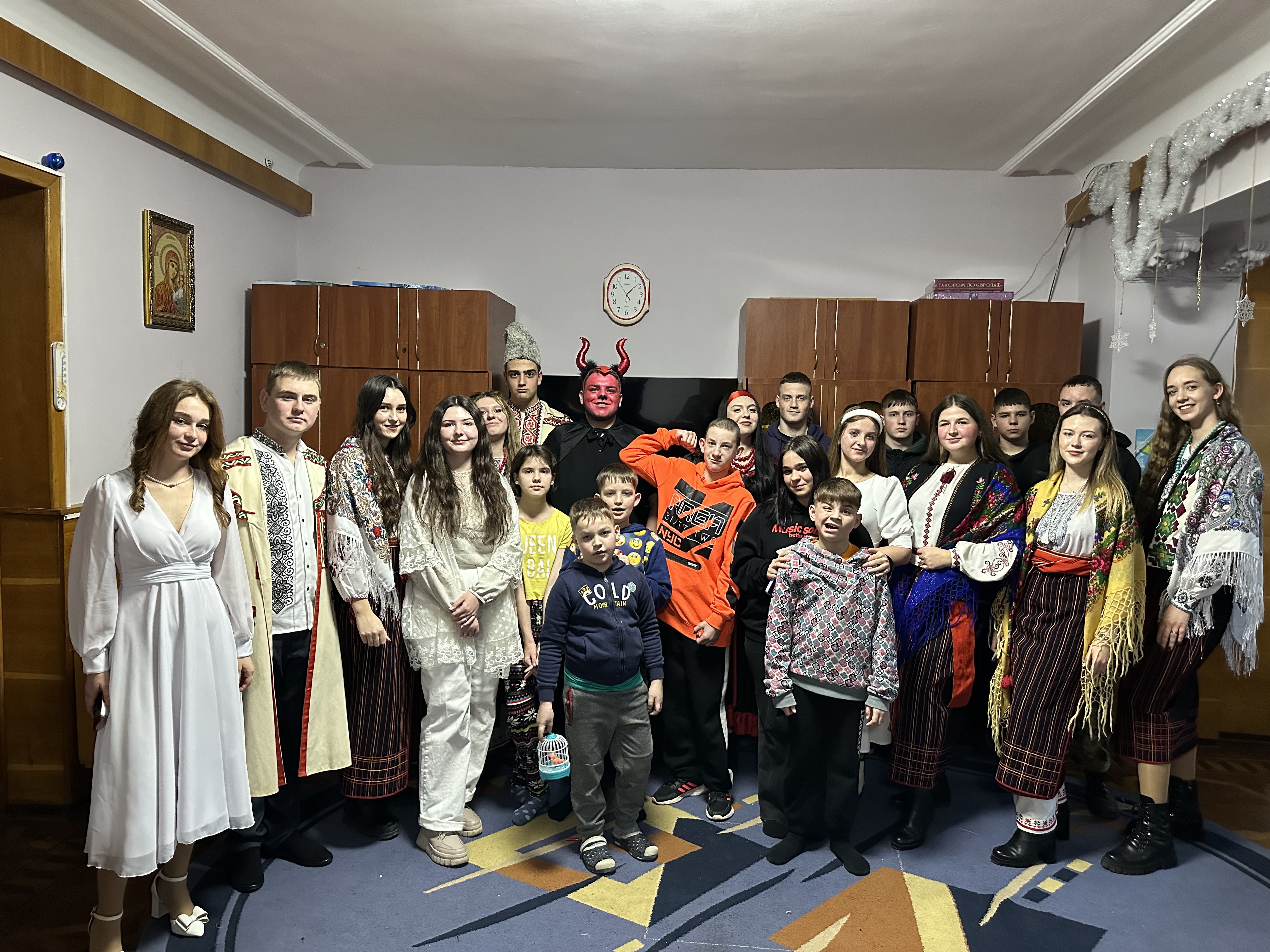 «Різдвяний вертеп – свято радості для дітей»