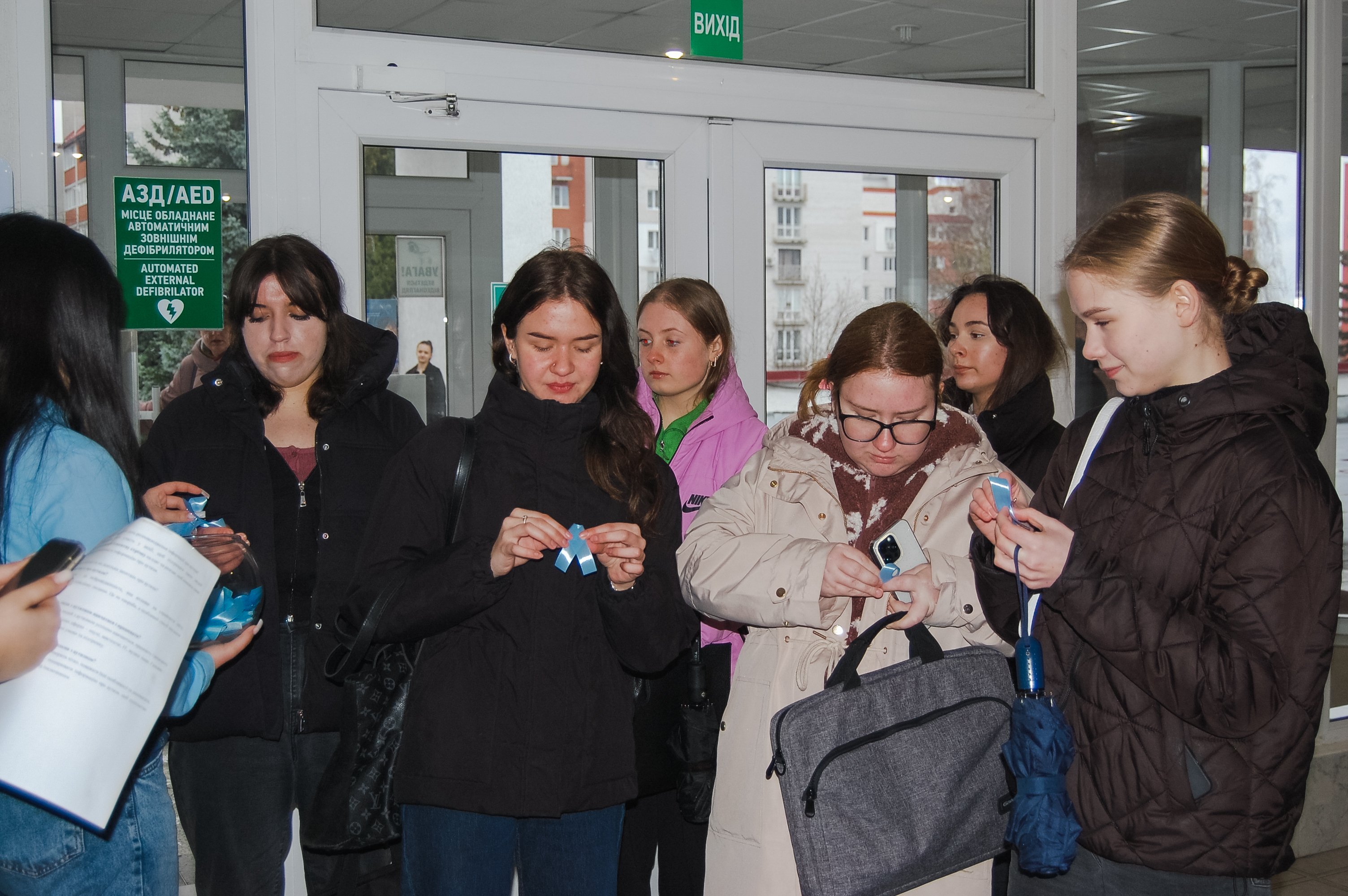 Університетська родина підтримала акцію «Одягни блакитне – підтримай Всесвітній день поширення інформації про аутизм»