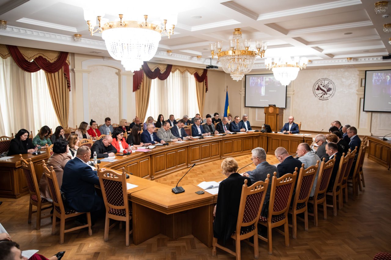 Відбулося засідання Вченої ради ЗУНУ!