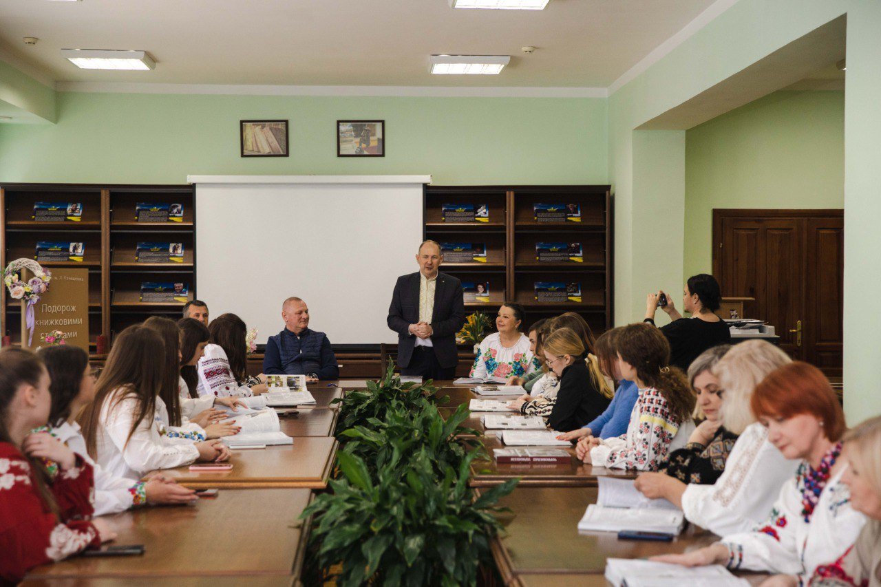ПРЕЗЕНТАЦІЯ КНИГИ «ЧОРНОБИЛЬЦІ ТЕРНОПІЛЛЯ: СПОГАДИ, ДОЛІ, СВІТЛИНИ»