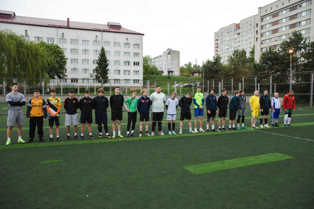 Благодійний чемпіонат з мініфутболу факультету економіки та управління