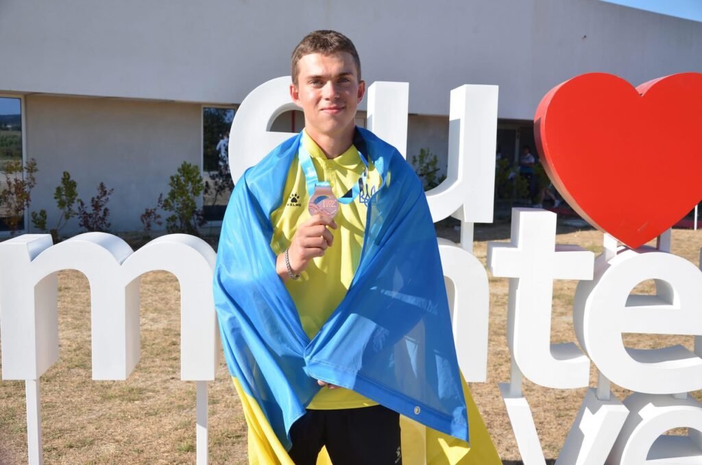 Віталій Пристай виборов золото на Чемпіонаті світу з веслування