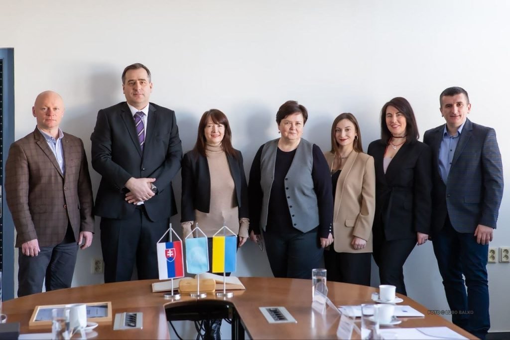 Академічна мобільність науково-педагогічних працівників у межах Erasmus+ KA171 project