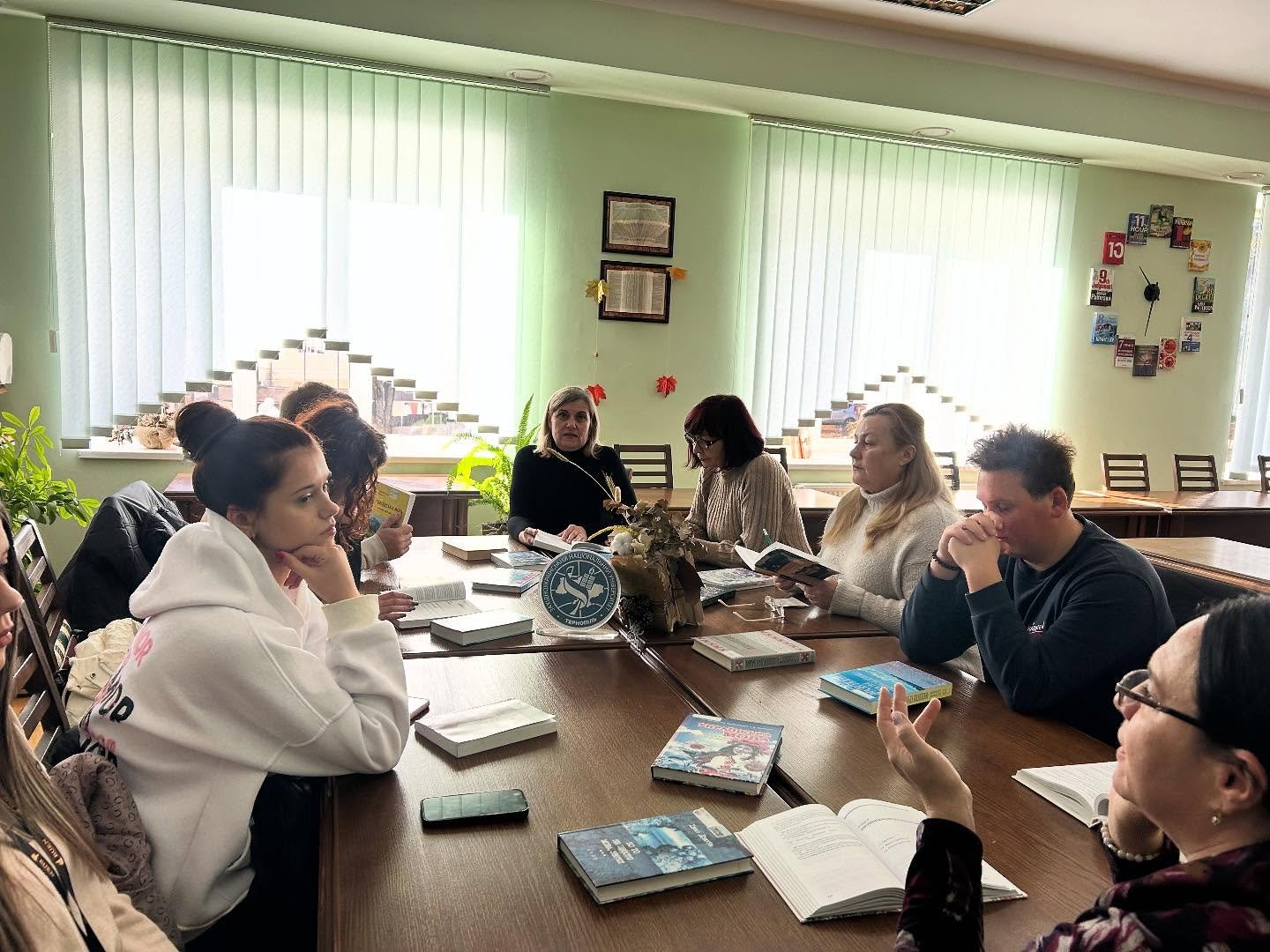 Інформаційна година «Фахова мова – ключ до професійної ідентичності»