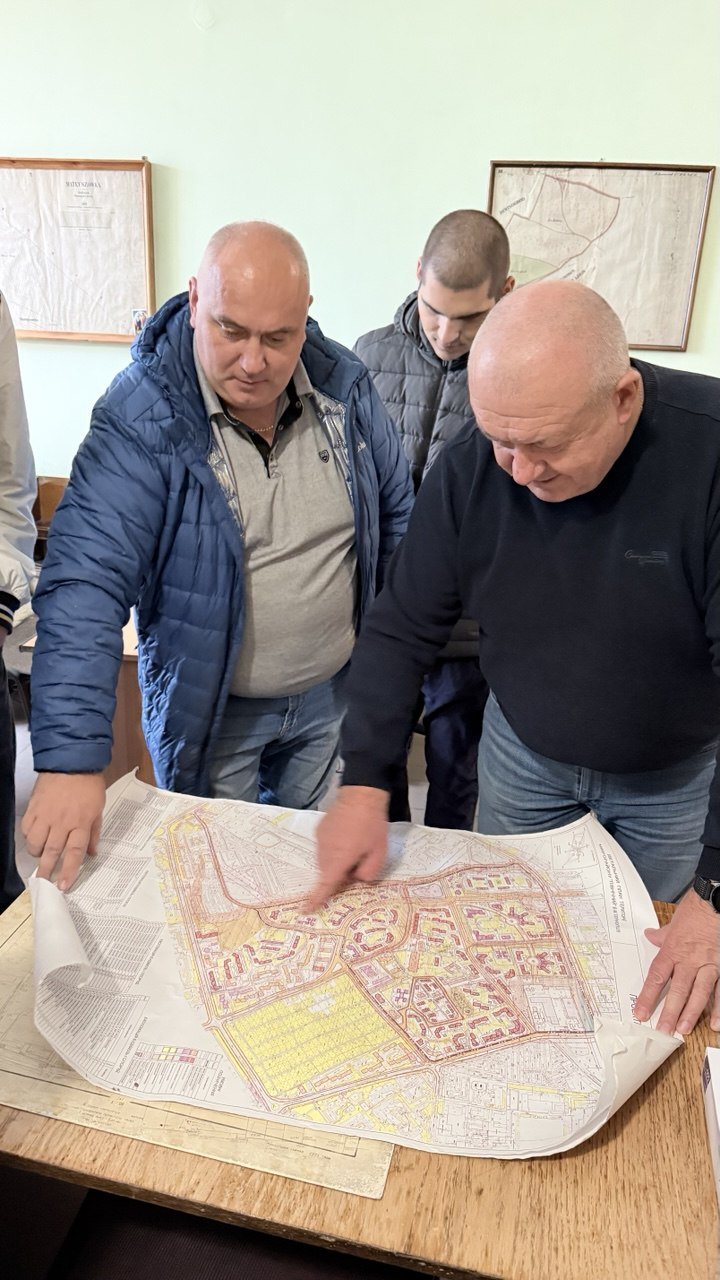 Здобувачі спеціальності G18 «Геодезія та землеустрій» відвідали ТОВ «СМП Геодезія»