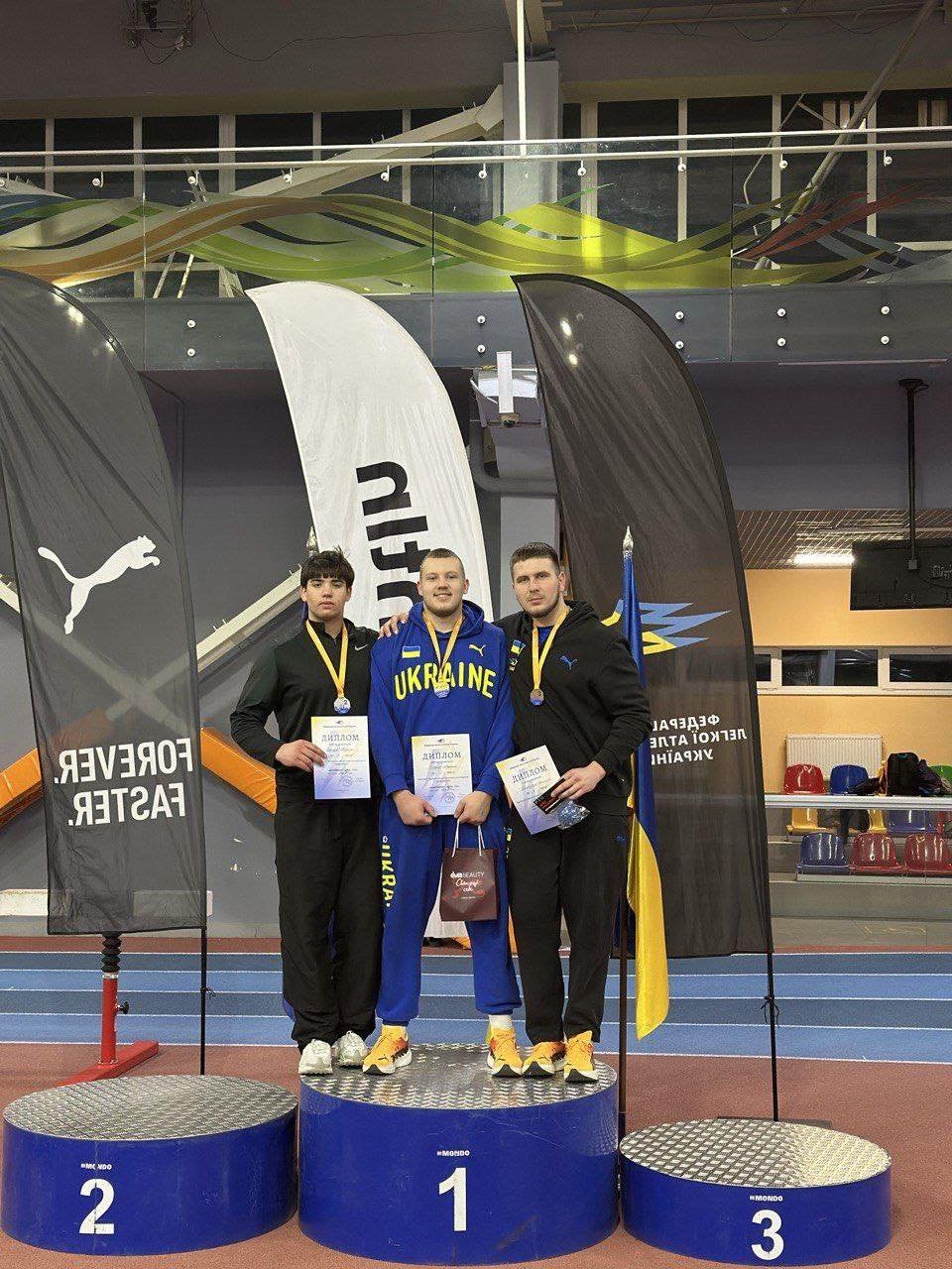 Студенти ЗУНУ – на Чемпіонаті України з легкої атлетики в приміщенні серед юніорів