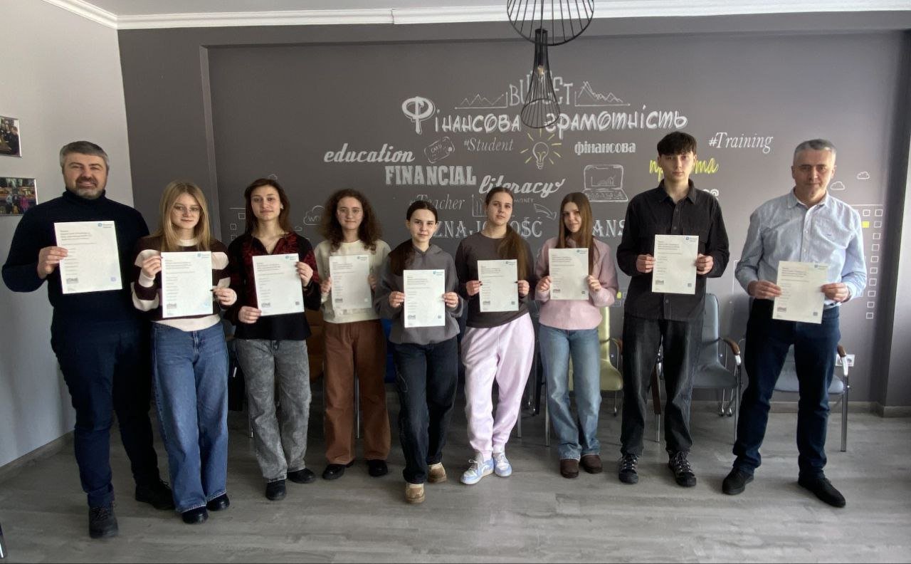 Вітаємо кандидатів із успішним складанням Pearson English International Certificate та отриманням сертифікатів рівнів B2 і C1