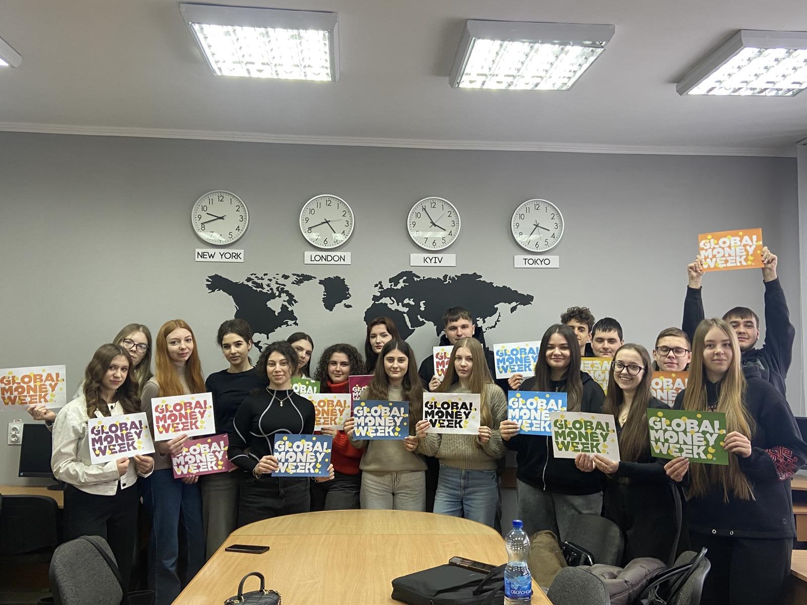 Global Money Week 2026: науковий диспут «Роль сучасних грошей в економічному житті суспільства»